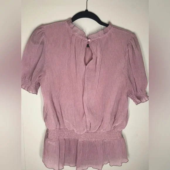 Lilac Detailed Top - Picture 2 of 4